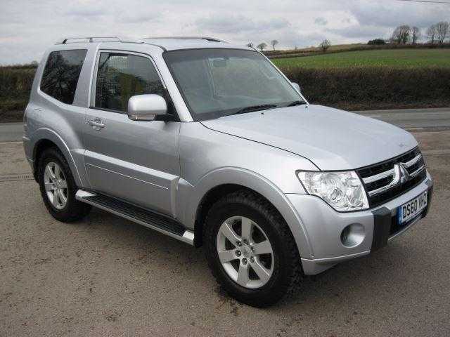 Mitsubishi Shogun 2011