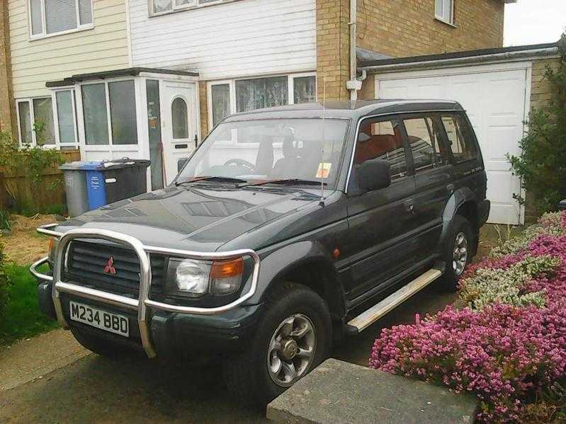 MITSUBISHI SHOGUN GLS V6 LWB AUTO, GREEN, 1994