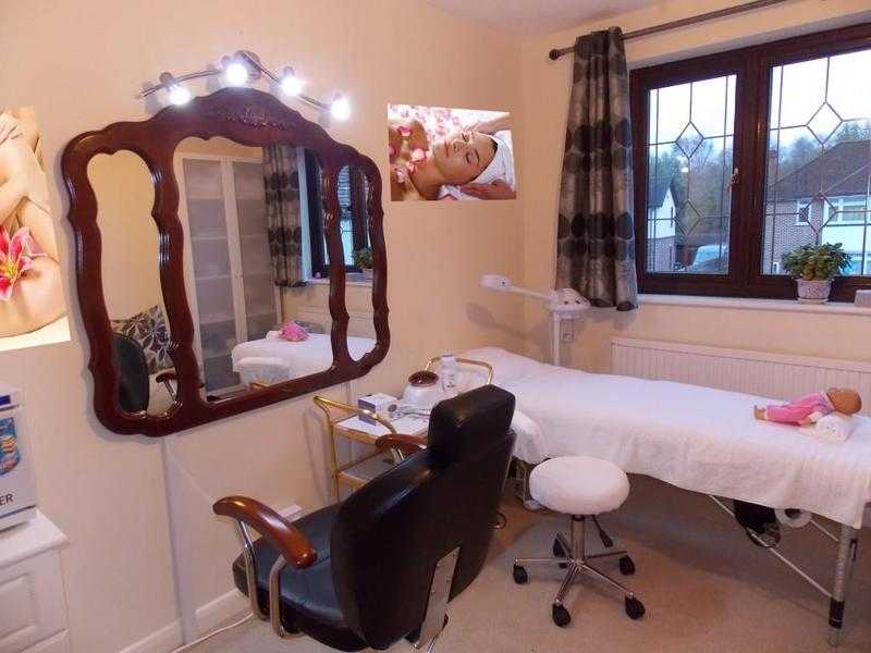 Mobile beautician in Farnborough