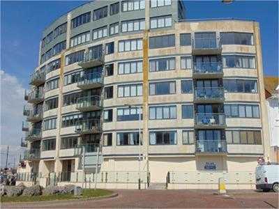 Modern Apartment to rent in Bexhill