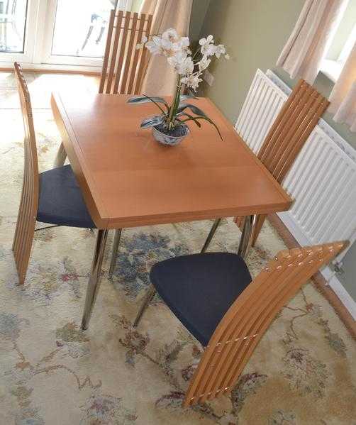 Modern Extending Dining Table and Four Chairs - Beautiful Condition