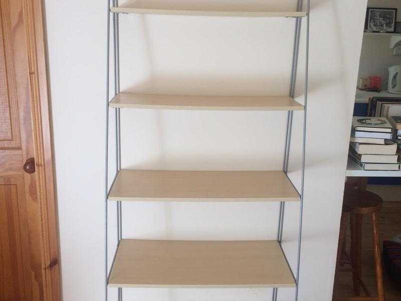 Modern, light shelving (wall fixed)