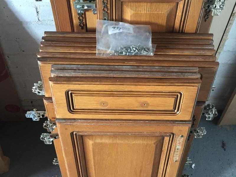 Moores Solid oak Kitchen doors amp Drawer Fronts