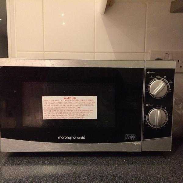 Morphy Richards 20L microwave.