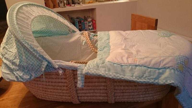 Moses basket, mini coverlet and matching curtains