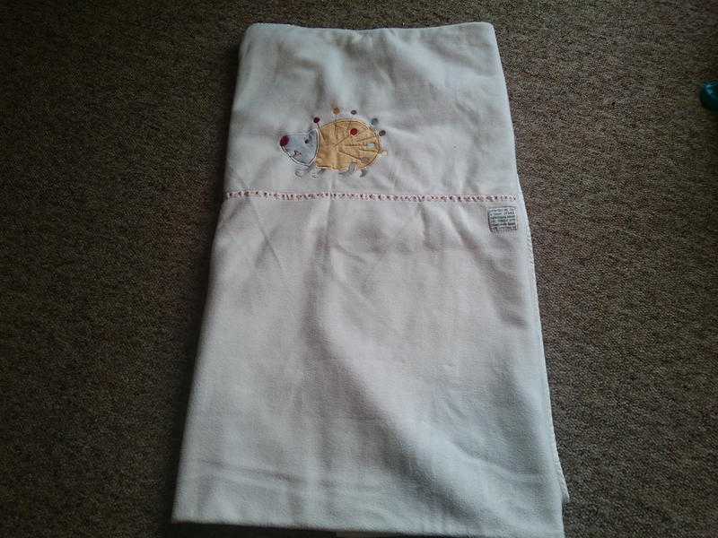 Mothercare Cot Blanket