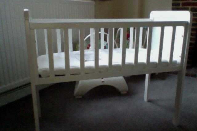 Mothercare Hyde Crib