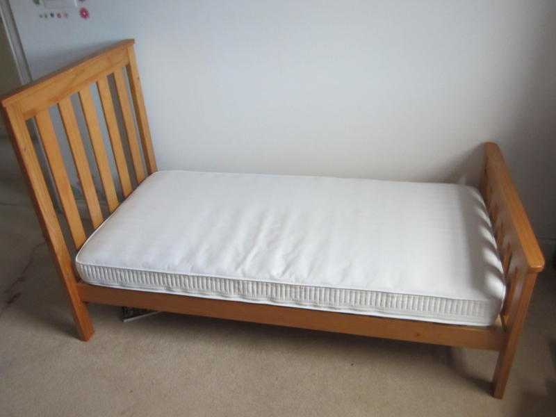 Mothercare Jamestown cot bed - excellent condition - with coolmax spring interior mattress