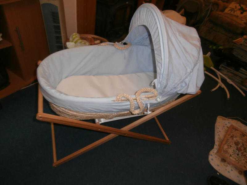 MOTHERCARE MOSES BASKET AND STAND