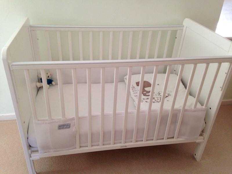 Mothercare quotPurequot Cot