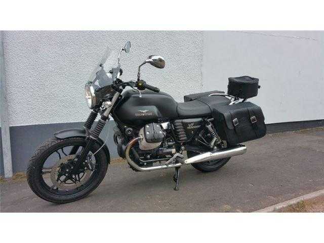 Moto Guzzi V7 2012