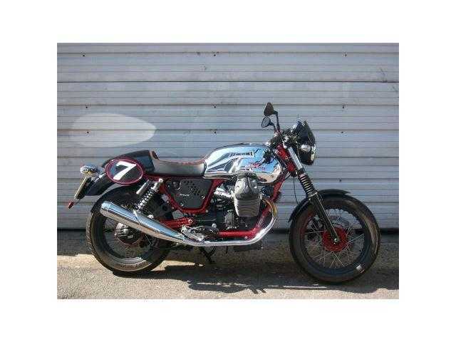 Moto Guzzi V7 2015