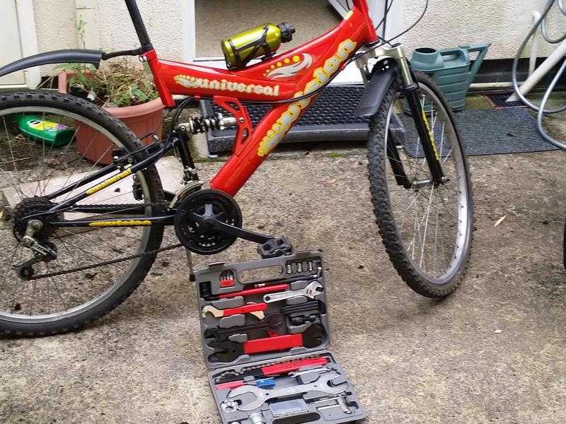 Mountain Bike,and tool set