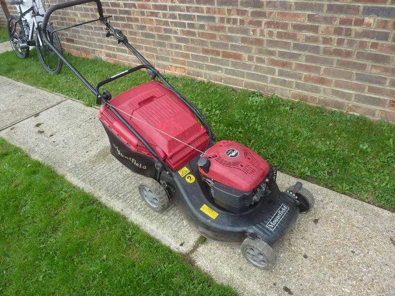 Mountfield petrol mower 21inch cut