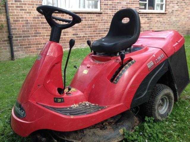 Mountfield Ride on Lawnmower 1228h