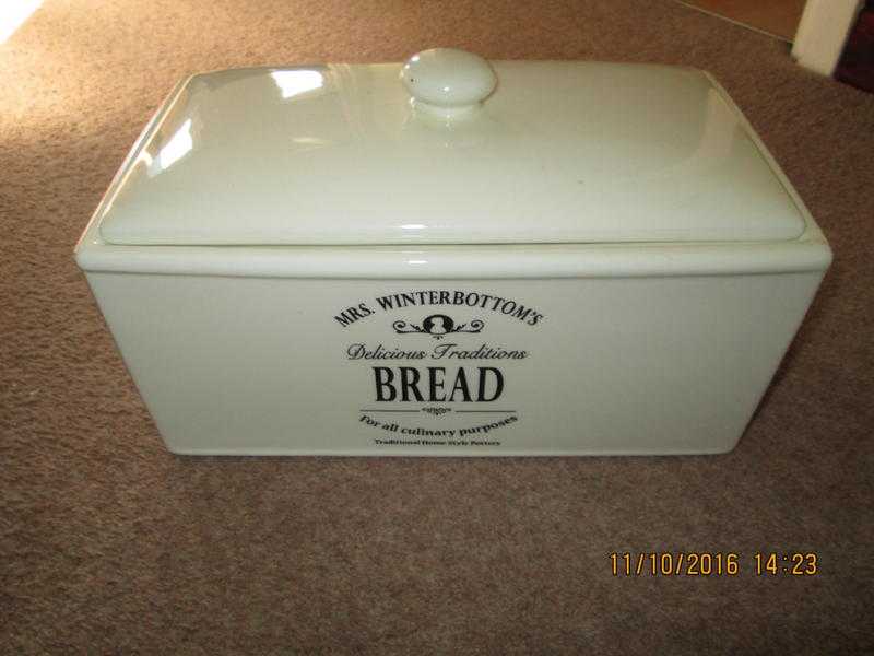 MRS WINTERBOTTOMS BREAD BIN