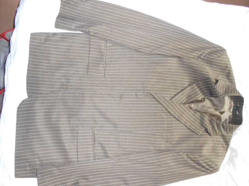 Muga 3 Piece Suit  PRICE REDUCED