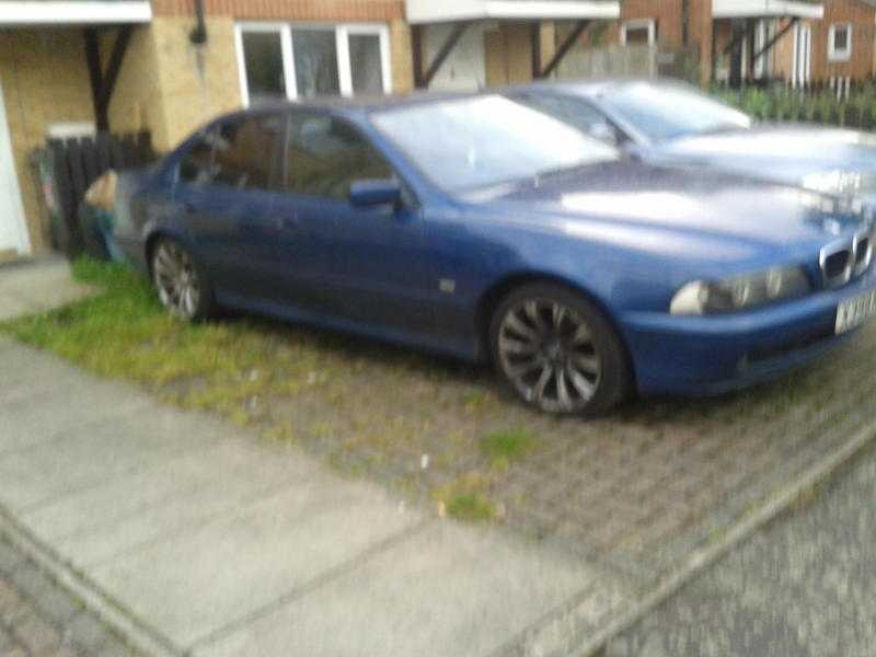 MUST SELL BMW 5 Series 2001 spares or repair