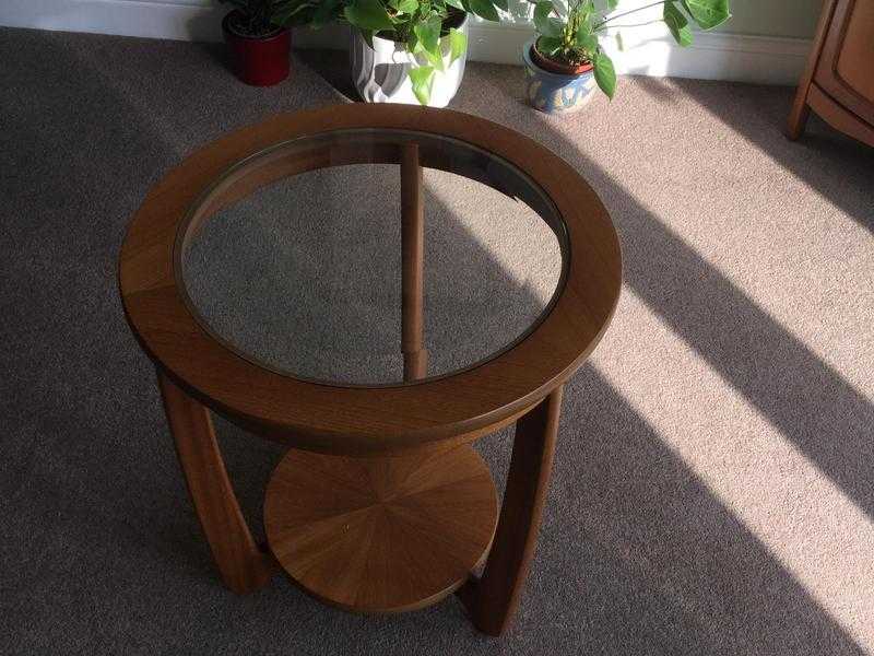 Nathan lamp tables