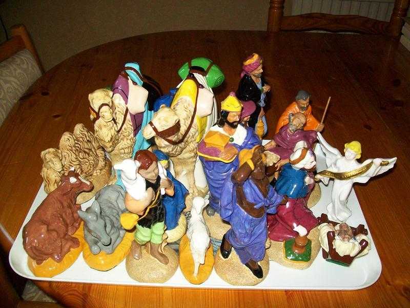 Nativity set, Hand made, painted ceramic