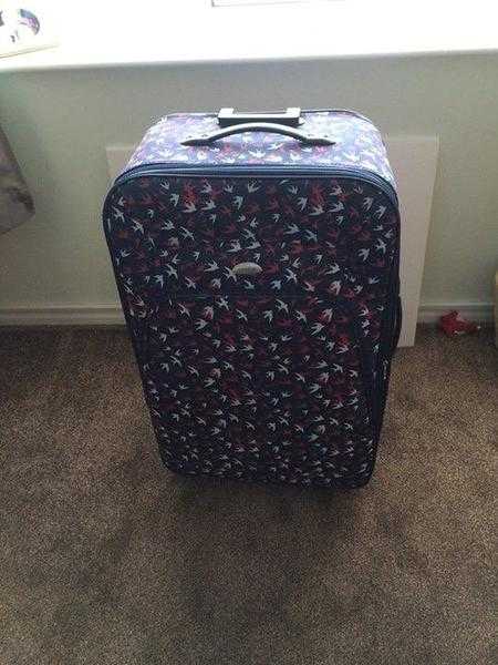 Nearly new Suitcase