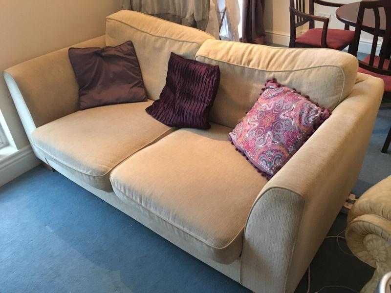 Need some loving settee and armchair