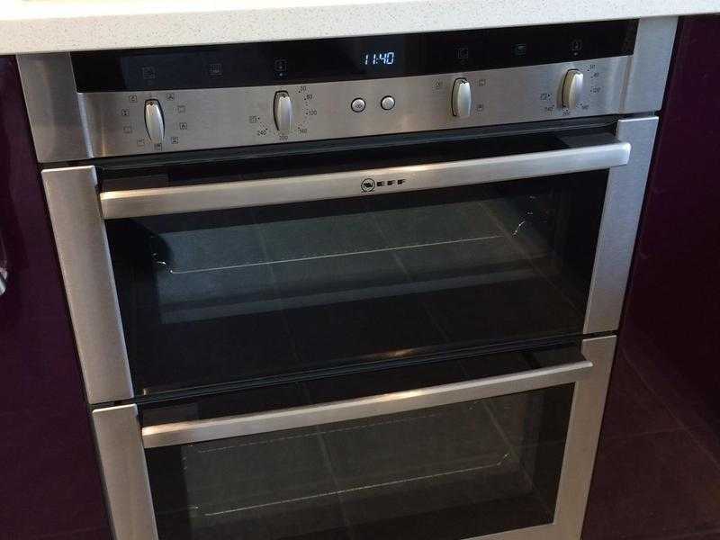 NEFF Built-Under Double Oven