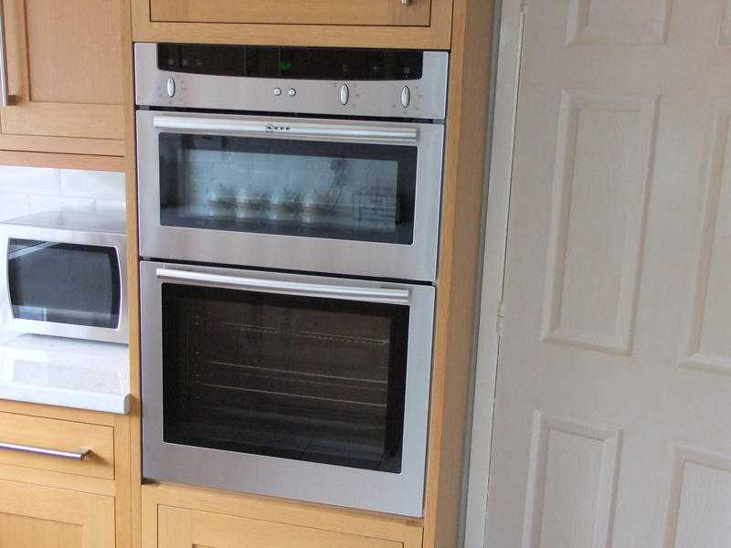 Neff eye level double oven