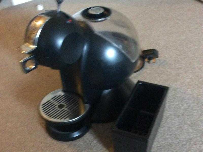 Nescaf Dolce Gusto. Krupps