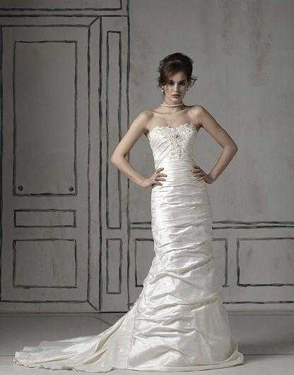 Never Worn, perfect Condition Justin Alexander 8515 wedding dress