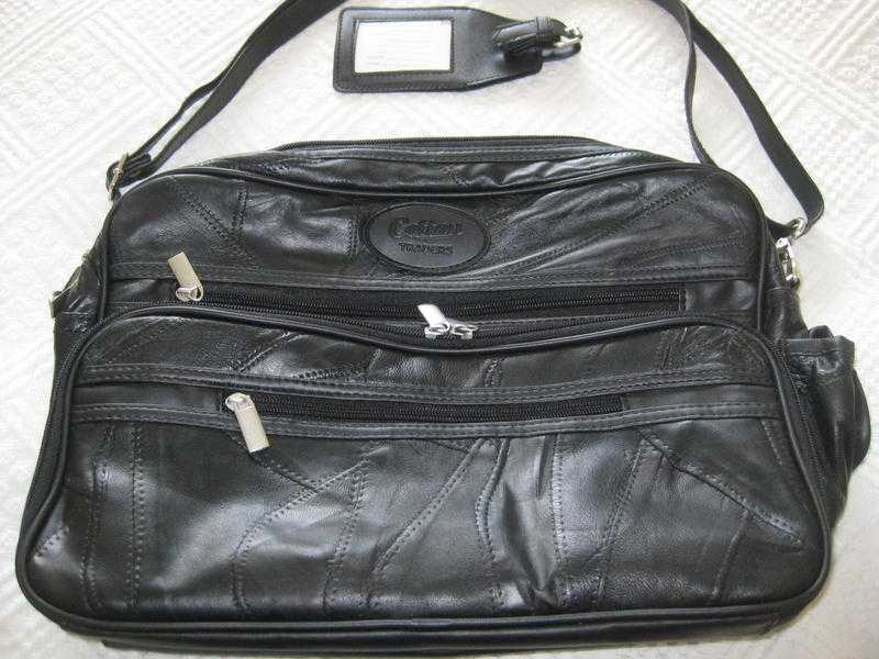NEW AND UNUSED BLACK LEATHER PATCHWORK COTTON TRADERS HANDBAG
