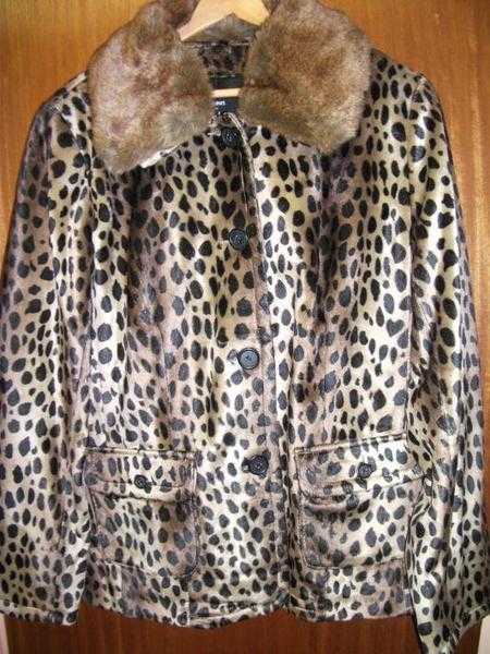 New Faux Fur Jacket with Detachable Collar