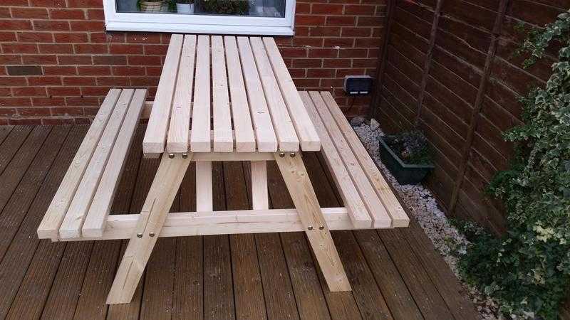 new handmade wooden garden tableampbench set in Luton