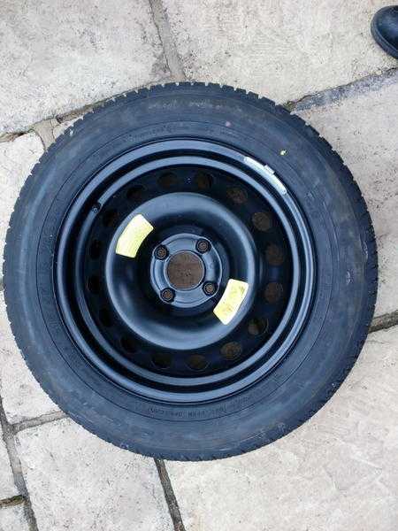 New Michelin 21555 R 16 93W Tyre on a Steel Rim