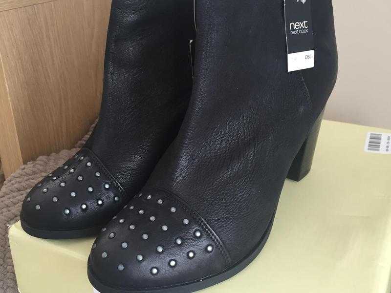 New Next Black Leather Studded boot size 7 heel 3in