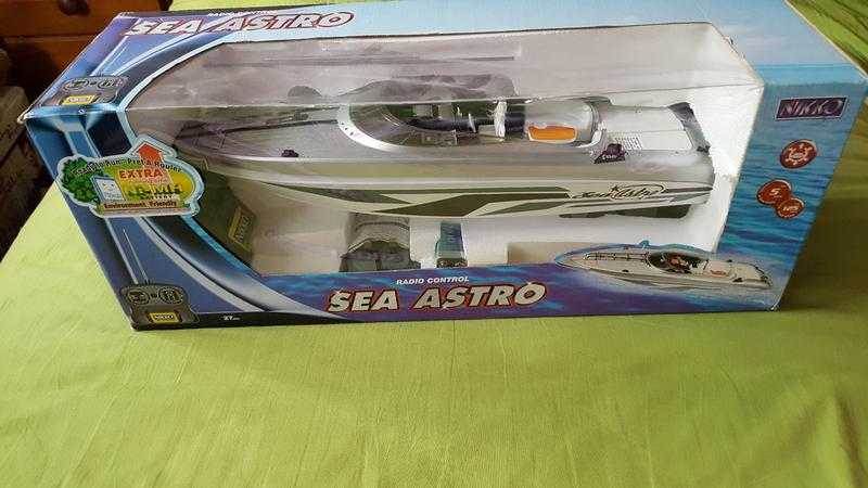 New, Radio Control Boat