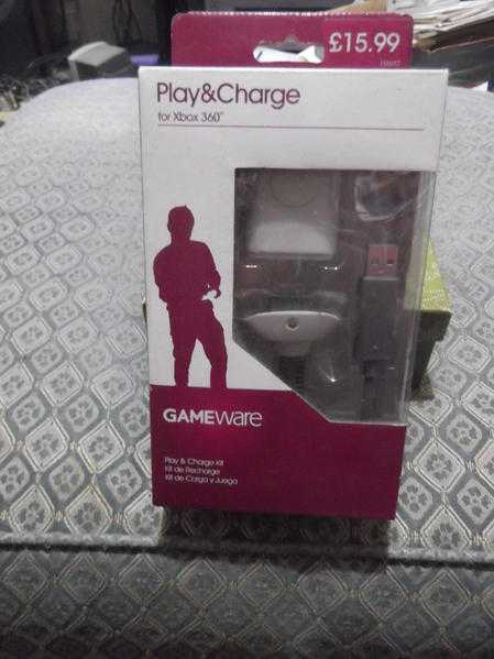 New, sealed GAMEWARE white Xbox 360 Play amp Charge Kit