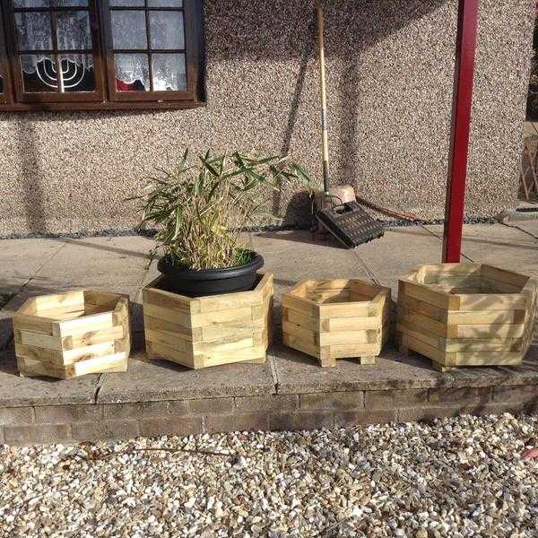 New Solid Wood Hexagonal Garden Planters