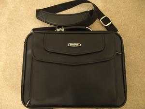 NEW TINY BRAND 14quot LAPTOP BAG