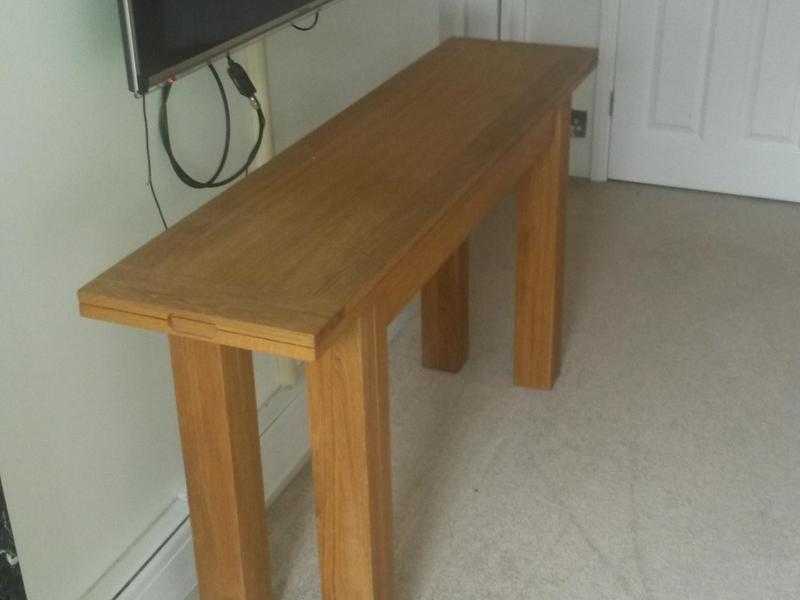 next oak dinning table