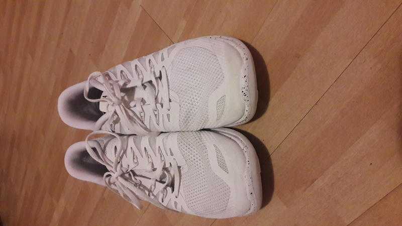 Nike free I. D white running shoes uk11 good condition worn