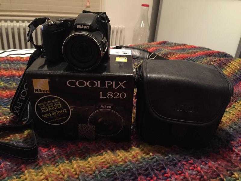 Nikon Coolpix L820 Digital Camera - Hardly Used - With Nikon Carry Bag