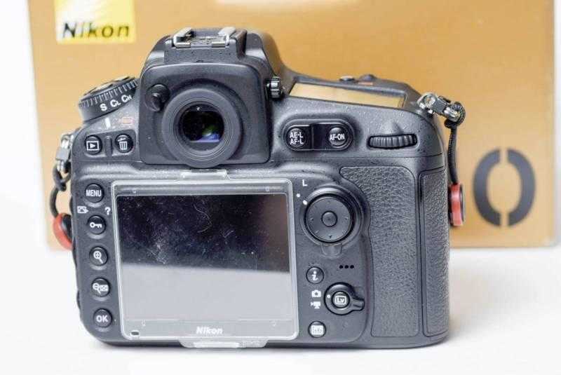 Nikon D810 DSLR Body, Mint condition