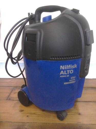 Nilfisk Alto Aero 25 Wet and Dry vacuum cleaner