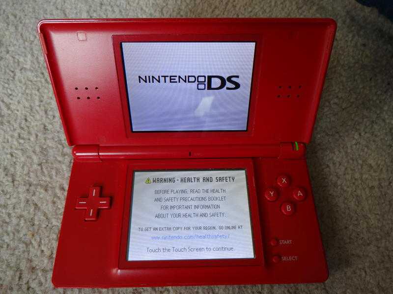 Nintendo DS Lite Games Console - Plus Case amp Charger