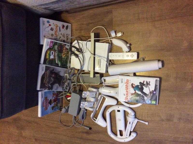 Nintendo wii amp extras