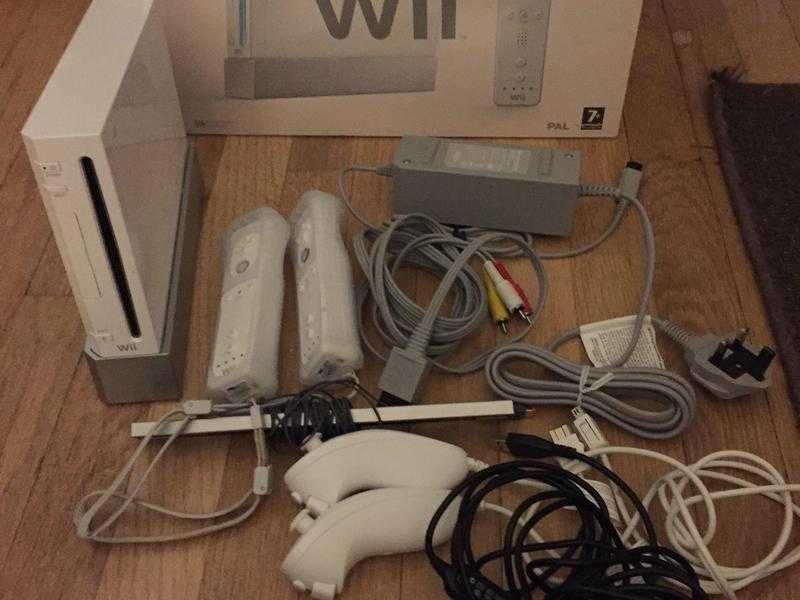 Nintendo Wii boxed with games