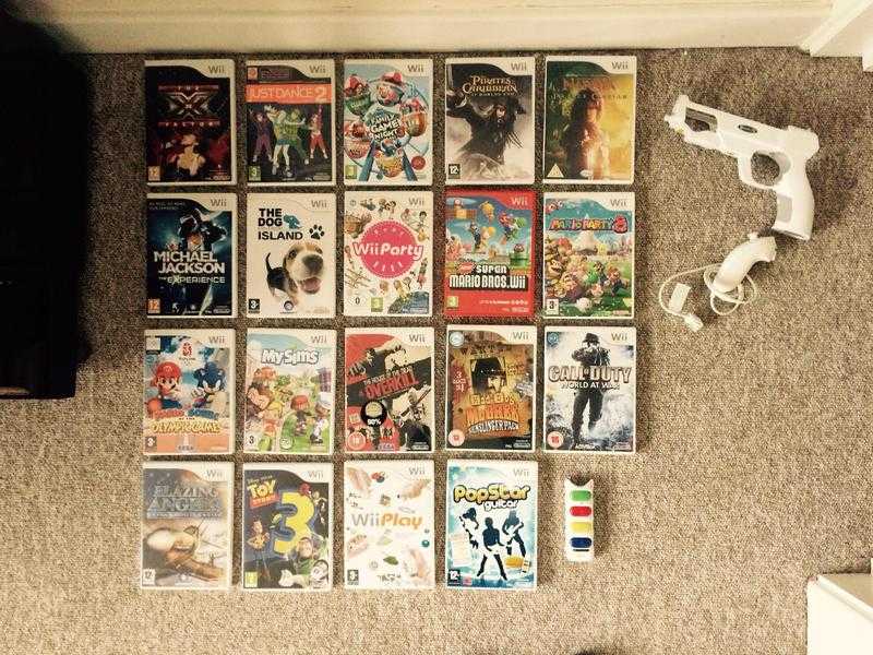 Nintendo Wii Games bundle including 19 games gun and nunchuck