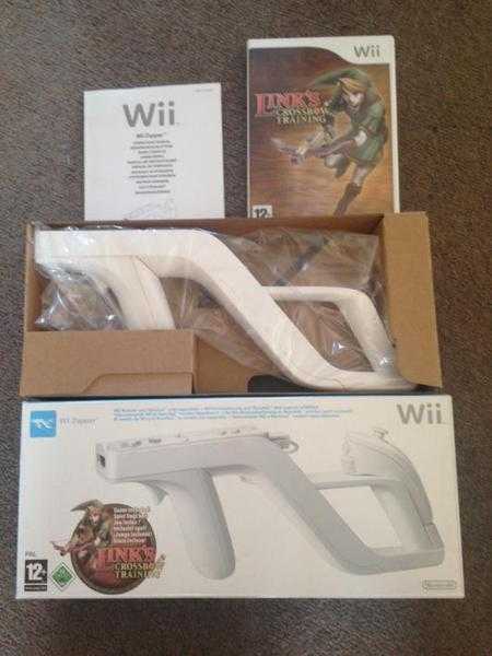 Nintendo Wii official Zapper gun with zelda - boxed