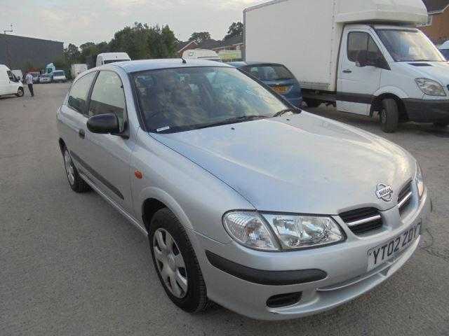 Nissan Almera 2002